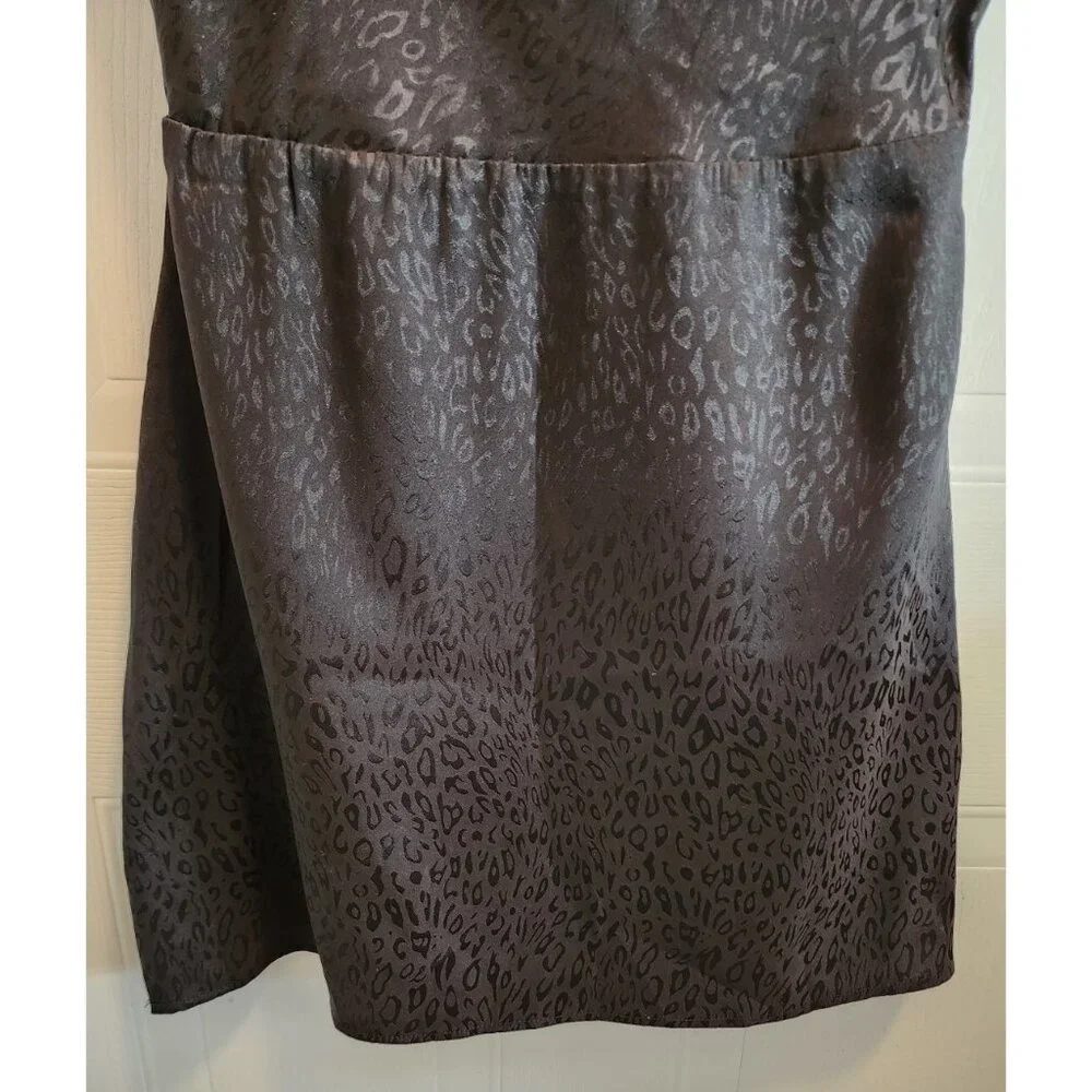 Kendall & Kylie Sleeveless Lace Up Back‎ Mini Dress Black Animal Print Size 0/2